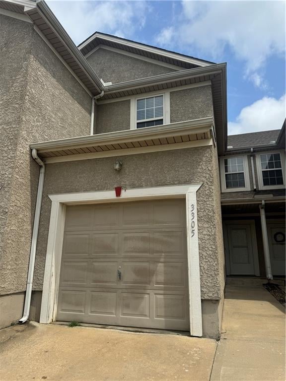 3305 103rd Pl, Kansas City, KS 66109