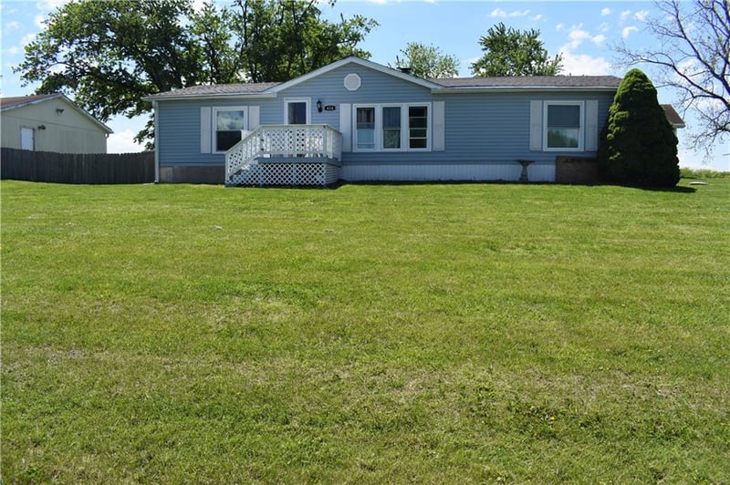 424 Leidy St, Cosby, MO 64436