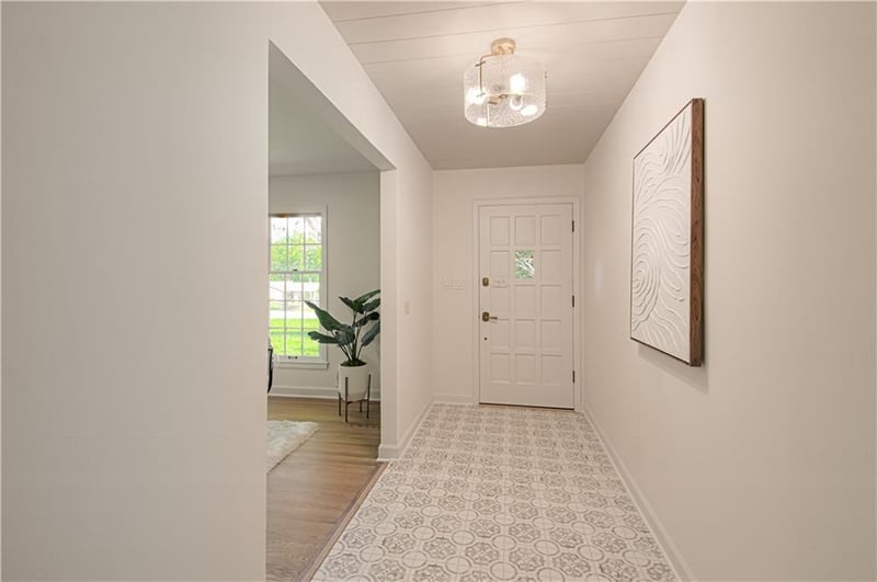 9827 Delmar Ln, Overland Park, KS 66207
