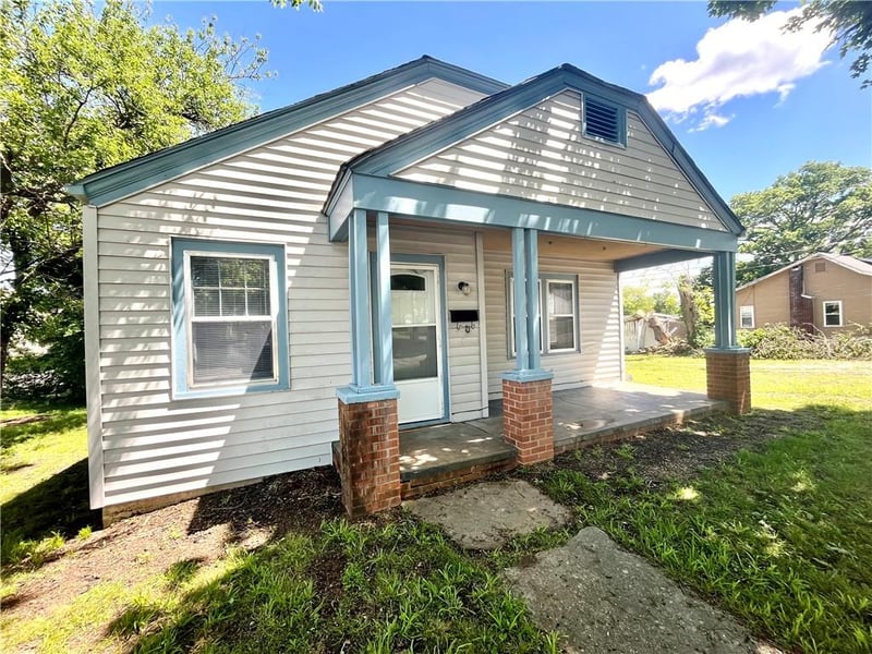 227 Lynn St, Nevada, MO 64772