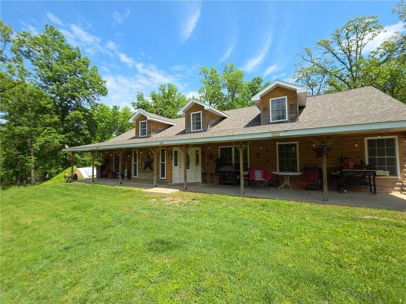 6895 NE 601 Rd, Osceola, MO 64776