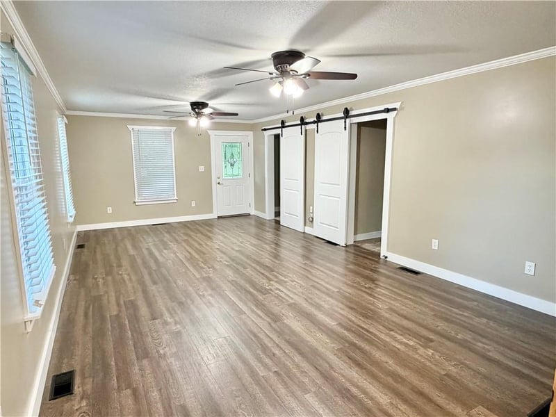 110 Walnut St, Rich Hill, MO 64779