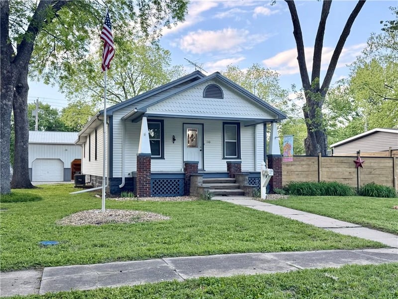 110 Walnut St, Rich Hill, MO 64779