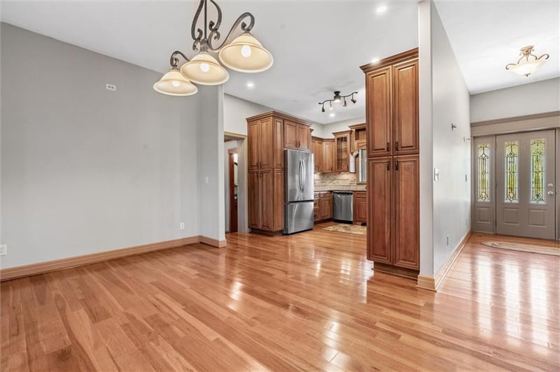 2301 Lees Summit Rd, Lee's Summit, MO 64064