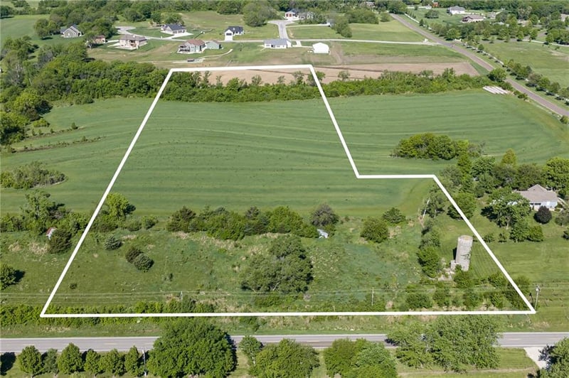 Lot 5 Tonganoxie Dr, Leavenworth, KS 66048