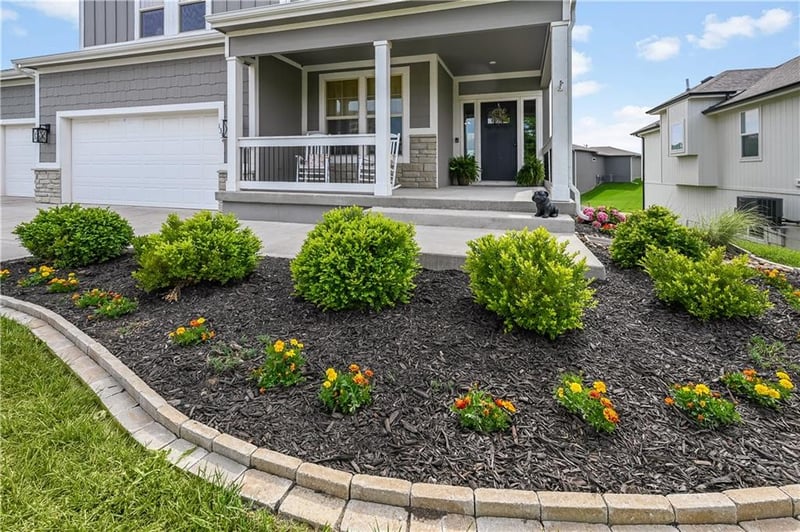 1334 161st Ter, Basehor, KS 66007