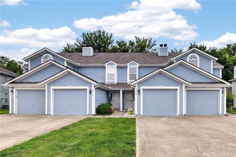 5615 Plantation Dr #192c, Lee's Summit, MO 64064
