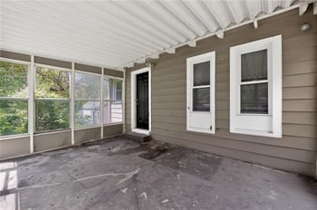 5131 Oakland Ave, Kansas City, KS 66102
