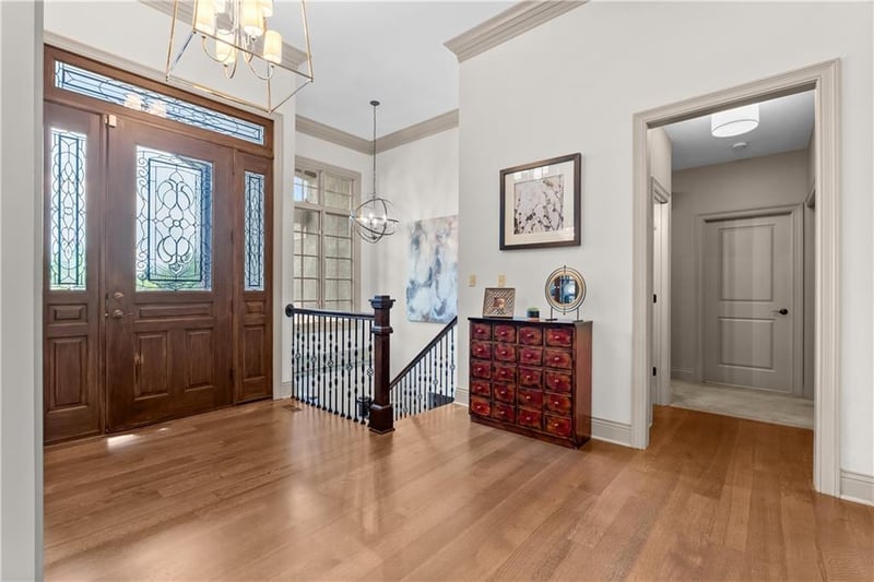 319 NW Rockwood Ct, Lee's Summit, MO 64081