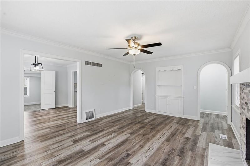 7315 Lydia Ave, Kansas City, MO 64131