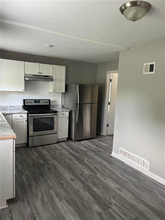 6146 Parkview Ave, Kansas City, KS 66104
