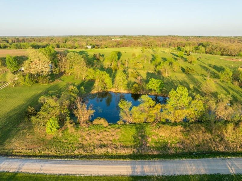719 NW 871st Rd, Centerview, MO 64019