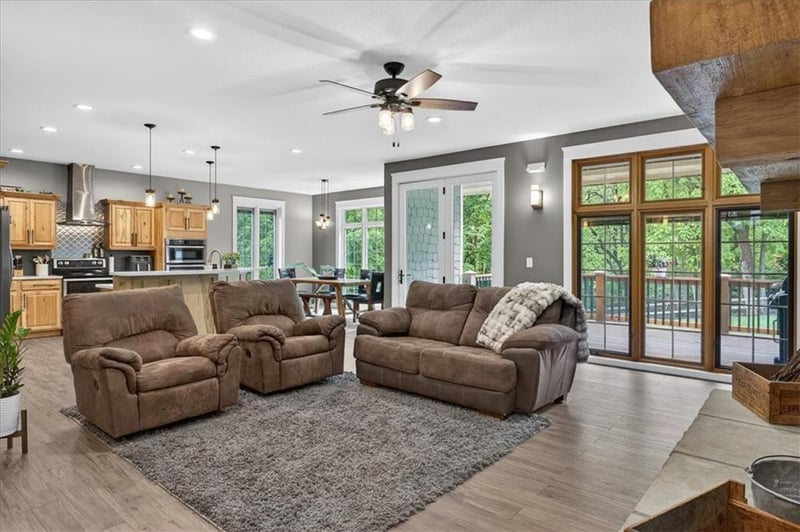 12301 E 78th St, Kansas City, MO 64138