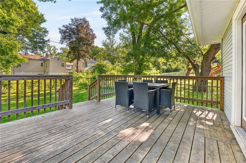 1340 84th St, Kansas City, MO 64131