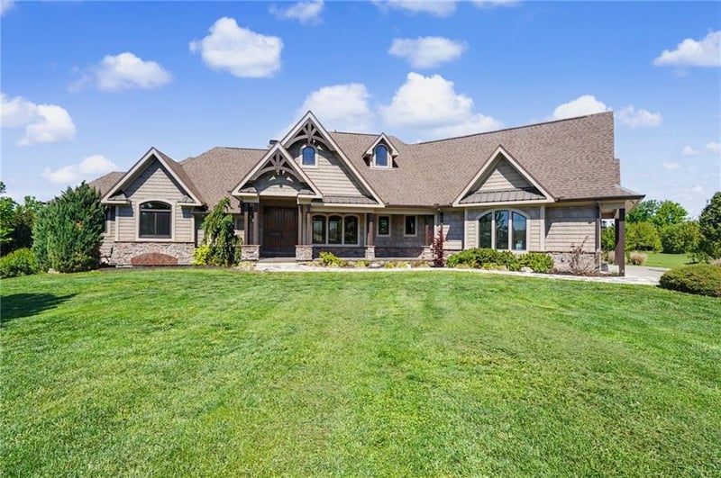 2853 131st St, Olathe, KS 66061