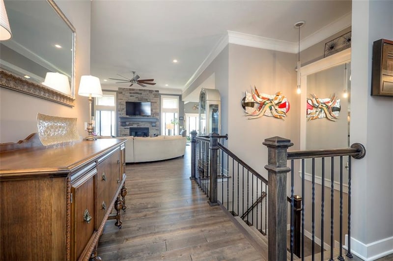 2713 Concord Dr, Olathe, KS 66061