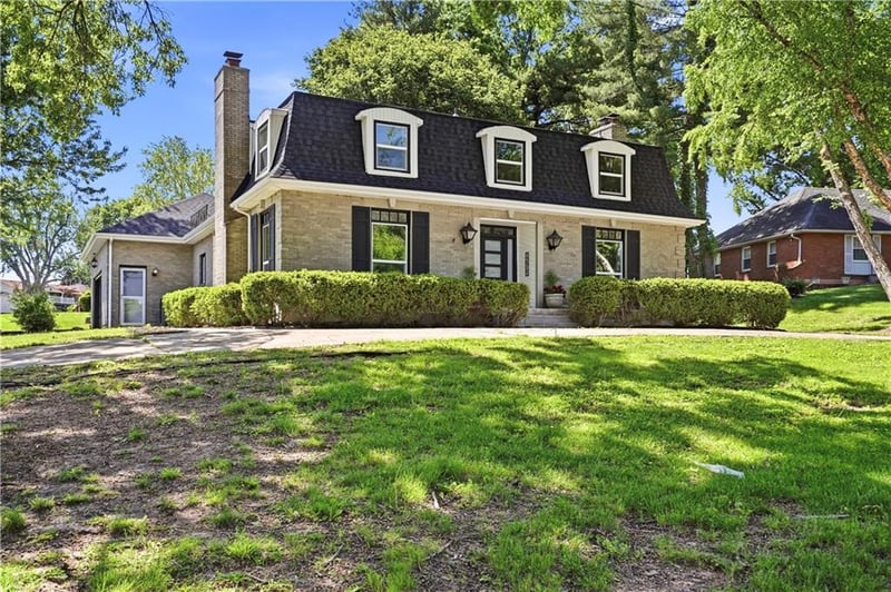 12915 36th Ter, Independence, MO 64055