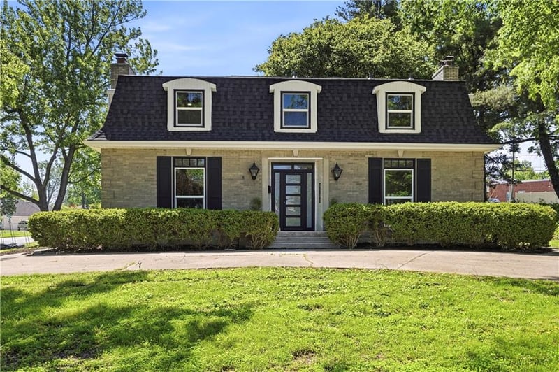 12915 36th Ter, Independence, MO 64055