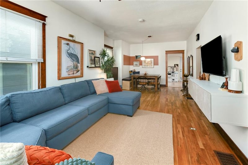 8917 W 51st St, Merriam, KS 66203