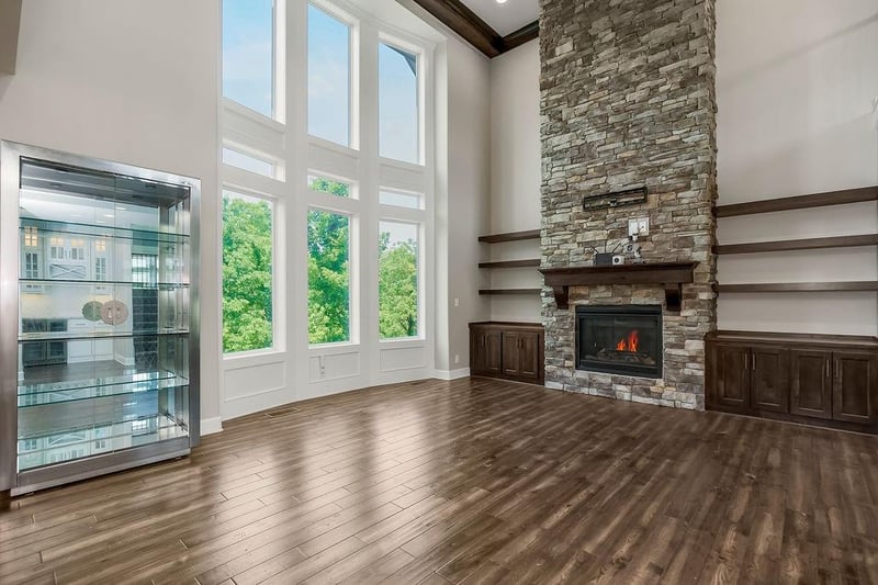 4614 Park Springs Ct, Lee's Summit, MO 64064