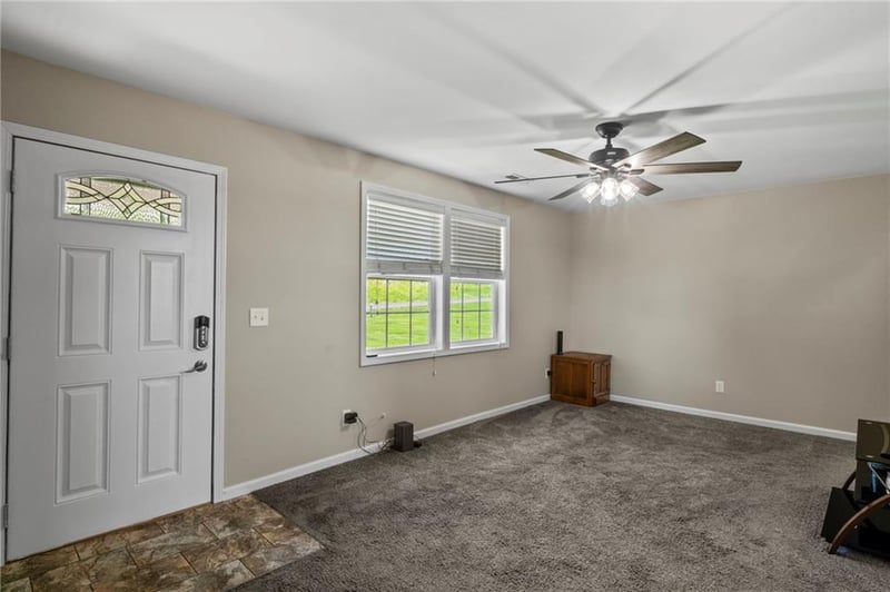 6120 70th Rd, St Joseph, MO 64507