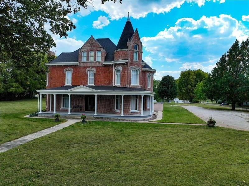 433 State St, Troy, KS 66087