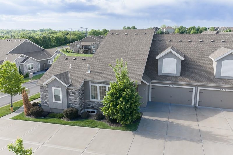 6524 Barth Rd, Shawnee, KS 66226