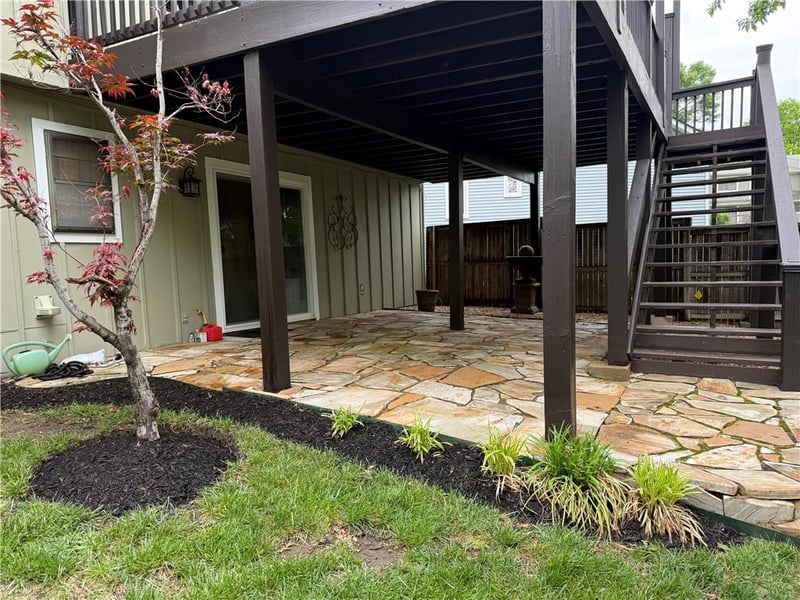11259 Garnett St, Overland Park, KS 66210