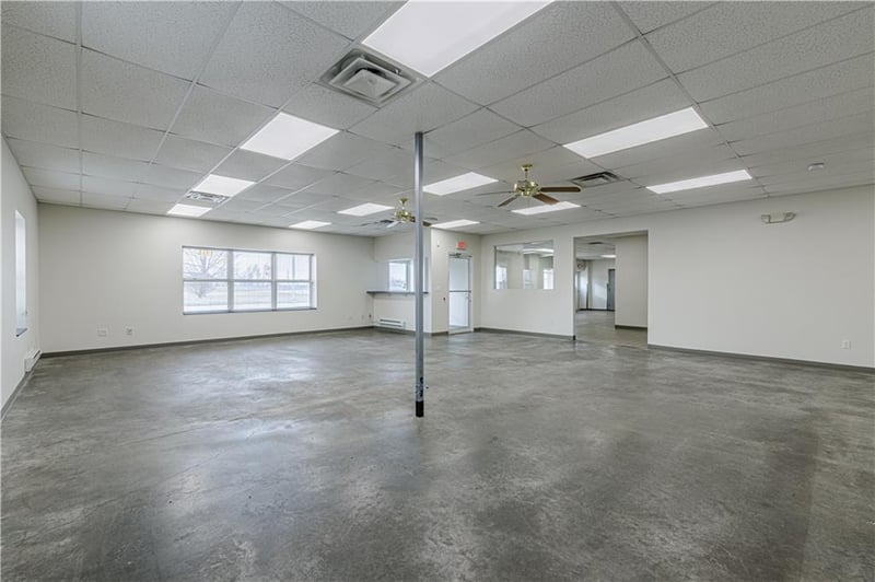 1815 Commerce Dr, Marshall, MO 65340