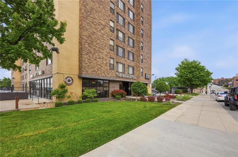 700 8th St #14N, Kansas City, MO 64106