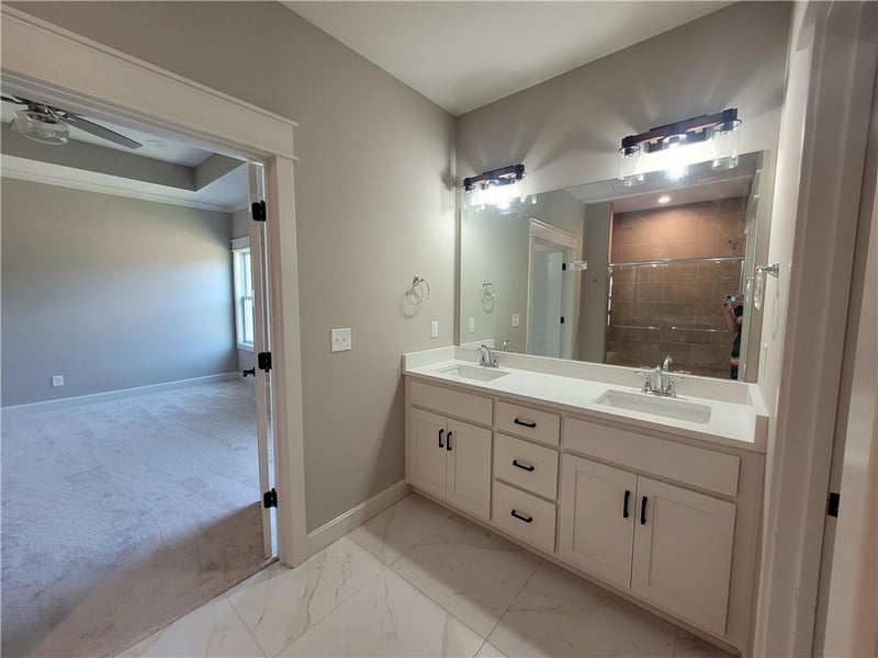 15017 W 130th St, Olathe, KS 66062