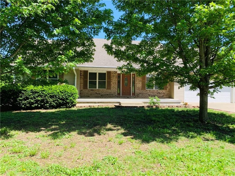 505 S Broadway St, Butler, MO 64730