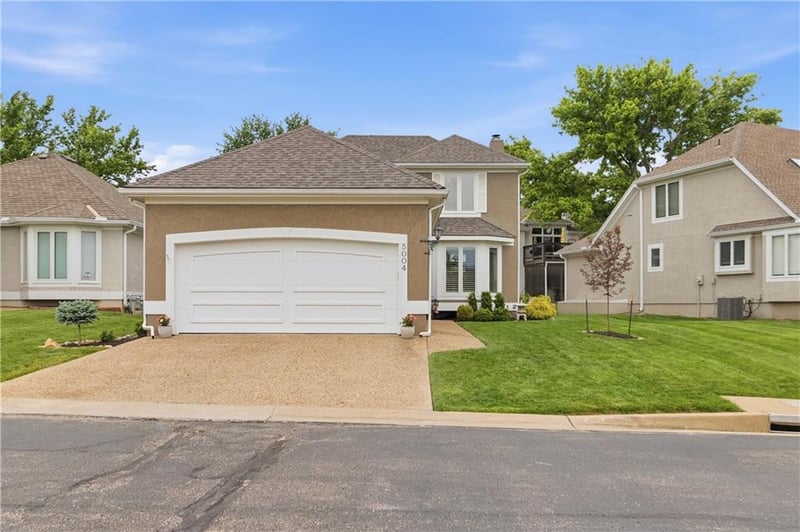 5004 W 120th Pl, Overland Park, KS 66209