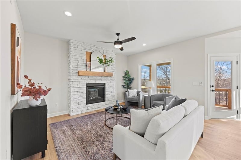 12182 Emerald St, Olathe, KS 66061