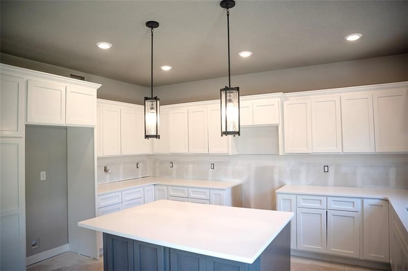 830 Cedar Ridge Dr, Raymore, MO 64083
