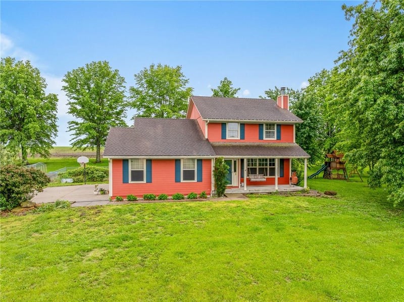 1994 Texas Prairie Rd, Bates City, MO 64011
