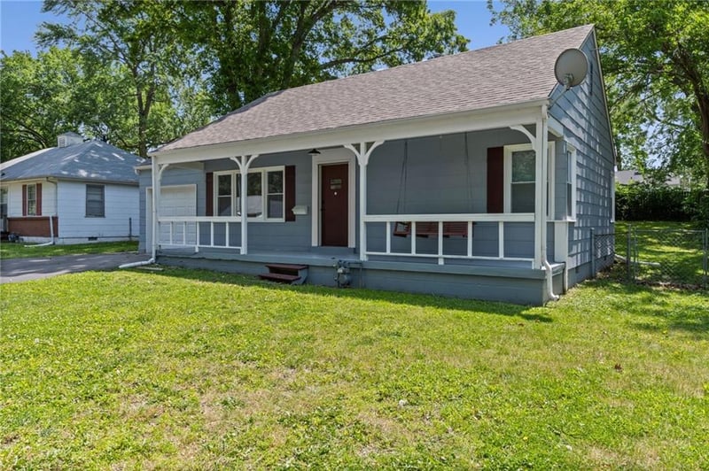 3605 52nd Ter, Kansas City, MO 64119