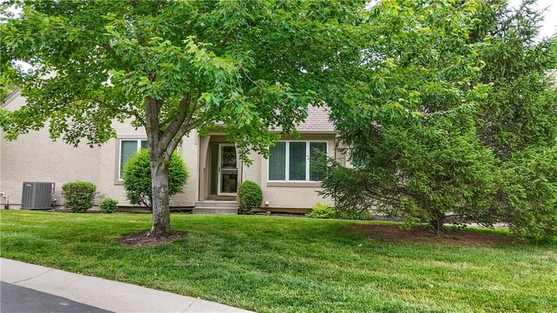 6316 145th St, Overland Park, KS 66223