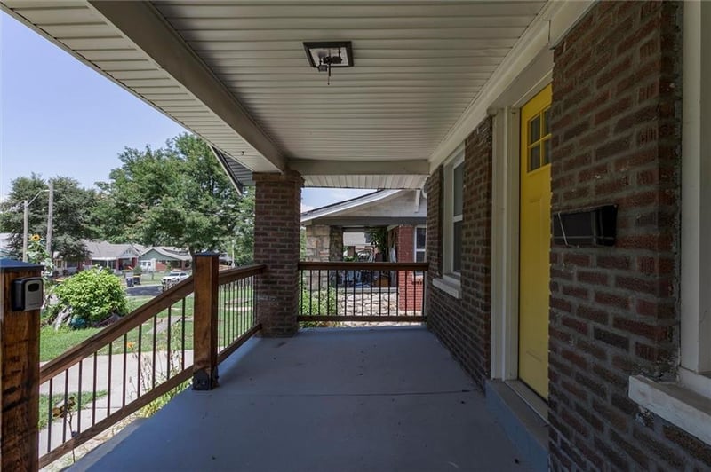 5427 Euclid Ave, Kansas City, MO 64130