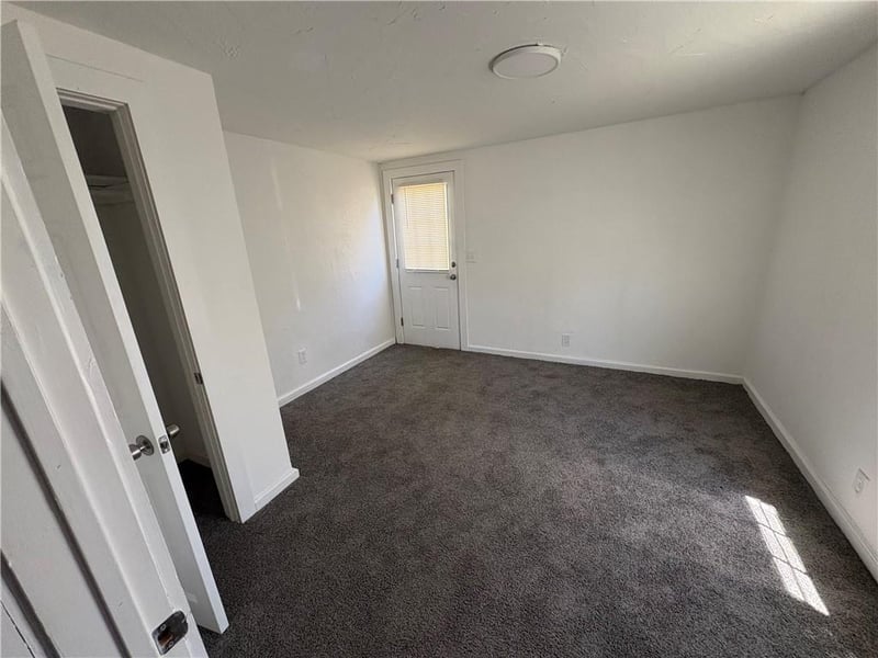 1004 Walnut St, Independence, MO 64050