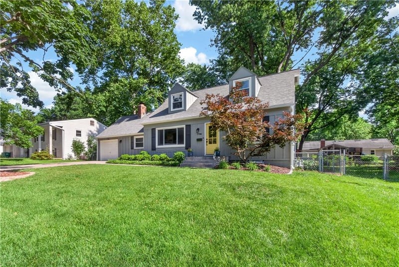 7721 96th Ter, Overland Park, KS 66212
