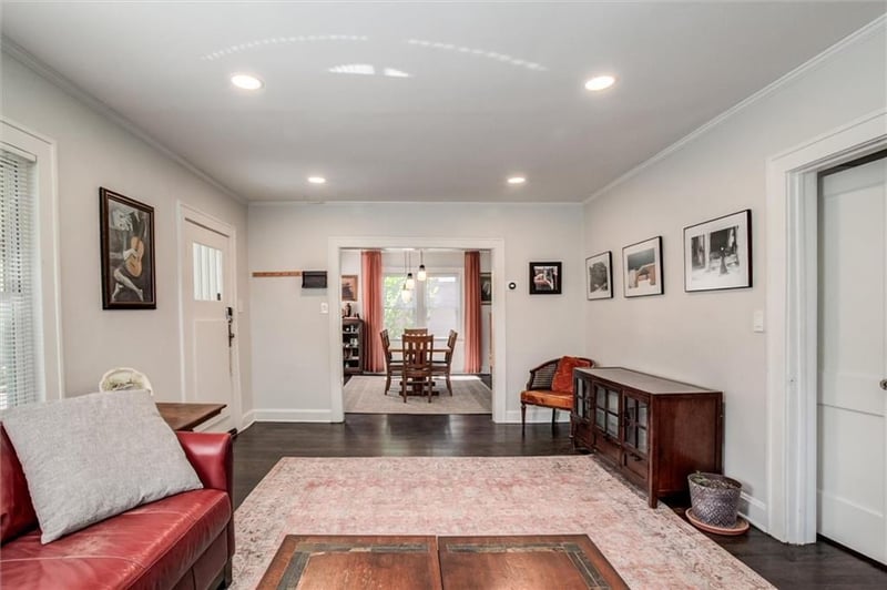 5117 Virginia Ave, Kansas City, MO 64110