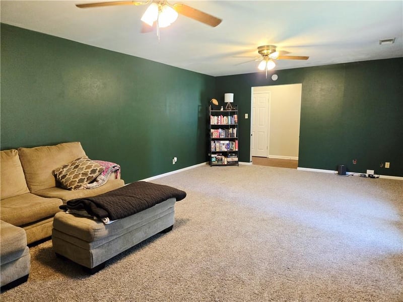 2007 N Michigan St, Pittsburg, KS 66762
