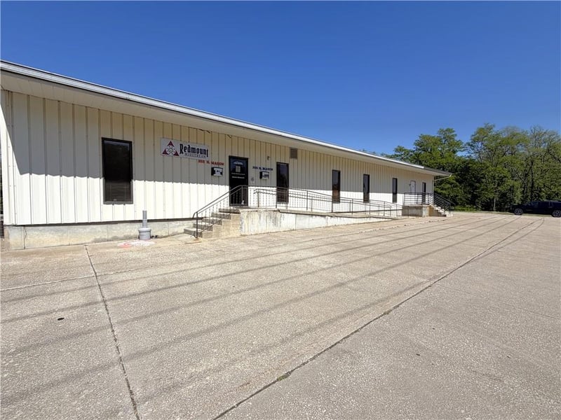 305 Mason St, Carrollton, MO 64633