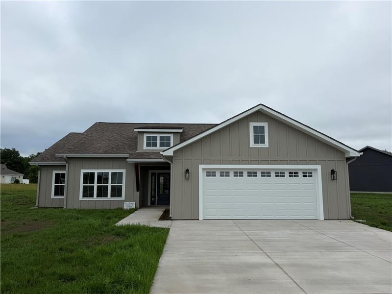 612 Catalpa St, Independence, KS 67301