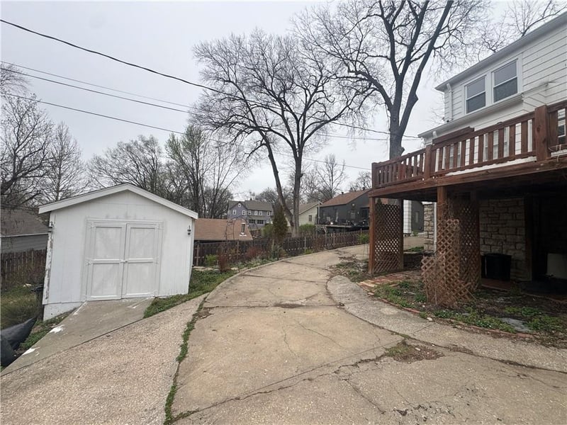 1410 Broadway St, Leavenworth, KS 66048