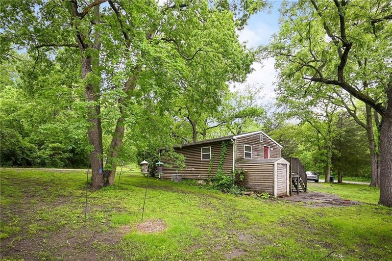 161 T St, Lake Lotawana, MO 64086