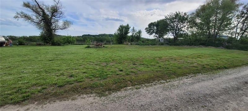 32099 Parma Dr, Oregon, MO 64473