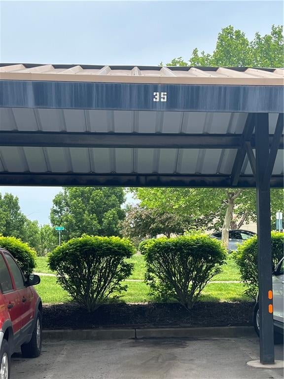 5600 NE 80th Unit 2 A Ter, Kansas City, MO 64119