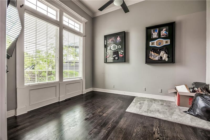16620 Birch St, Overland Park, KS 66085
